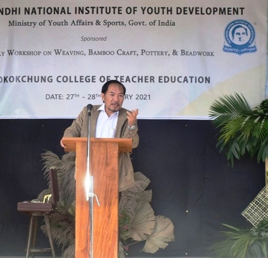 Akok Walling speaking at the workshop on weaving, bamboo craft, pottery and beadwork at Mokokchung College of Teacher Education on January 27. (DIPR Photo) 